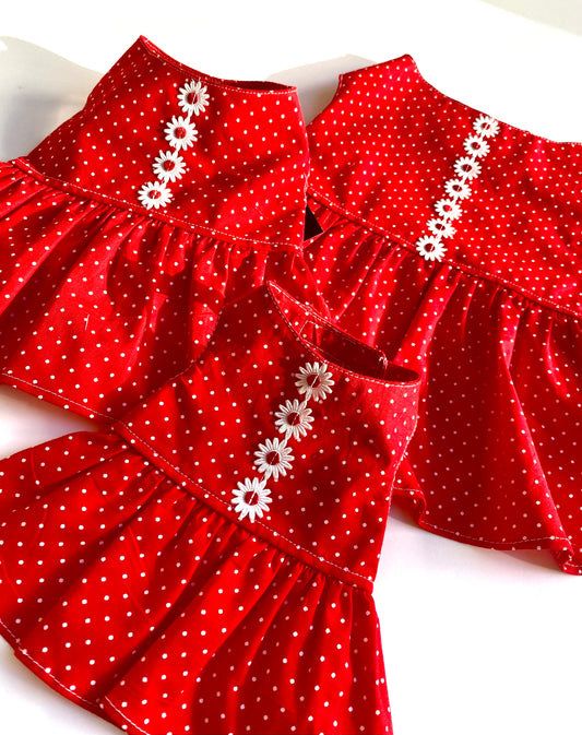 VESTIDO ROJO MARGARITAS